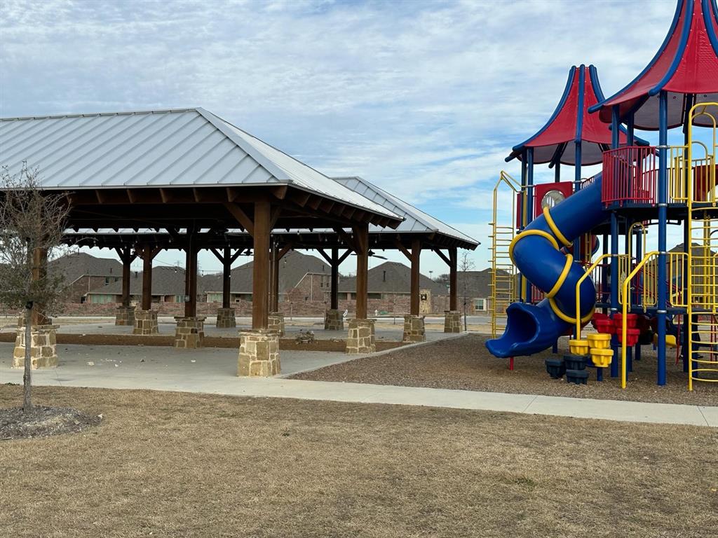 Northpointe Cottage - Residential Lease