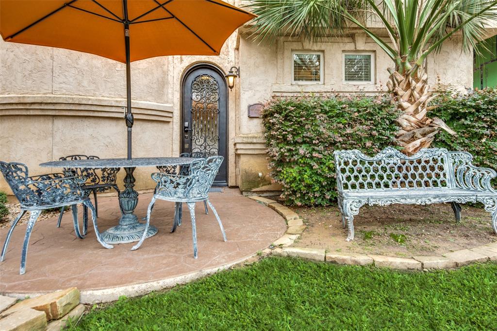 Sterling Bowser - Residential Lease