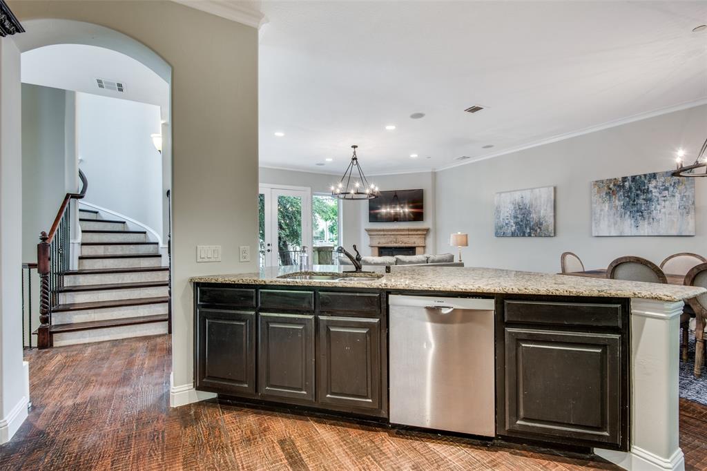 Sterling Bowser - Residential Lease