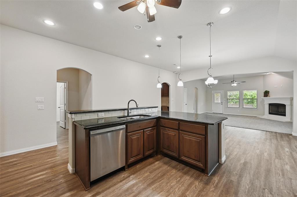 512 Hidden Springs Trail