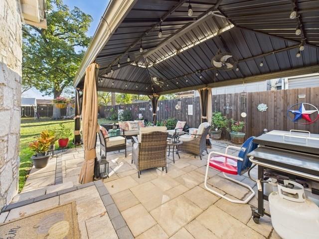 HERITAGE CROSSING DISTRICT - Residential