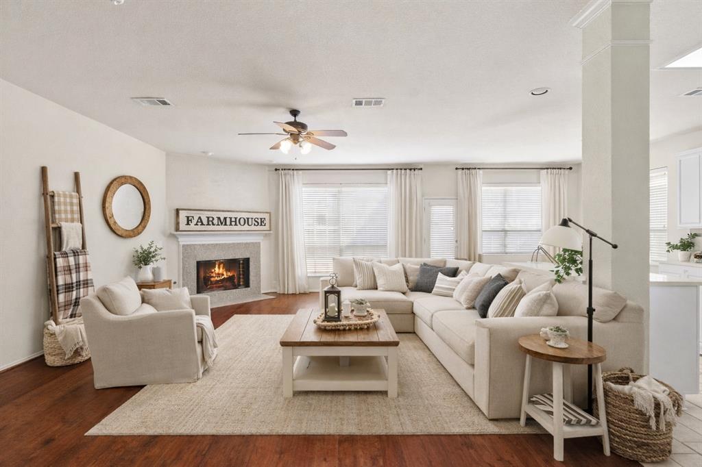 10028 Jessica Street