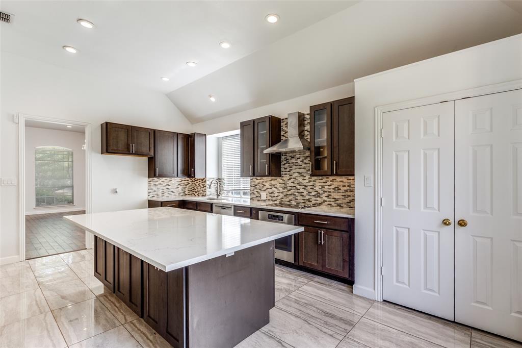 1403 Greenbriar Drive