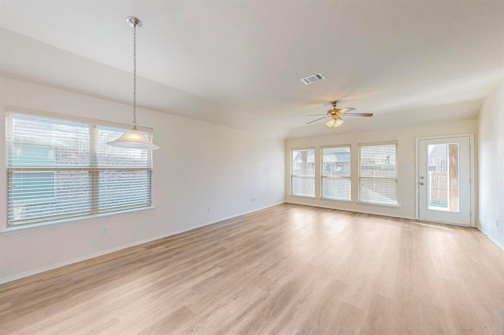 Rolling Meadows - Residential Lease