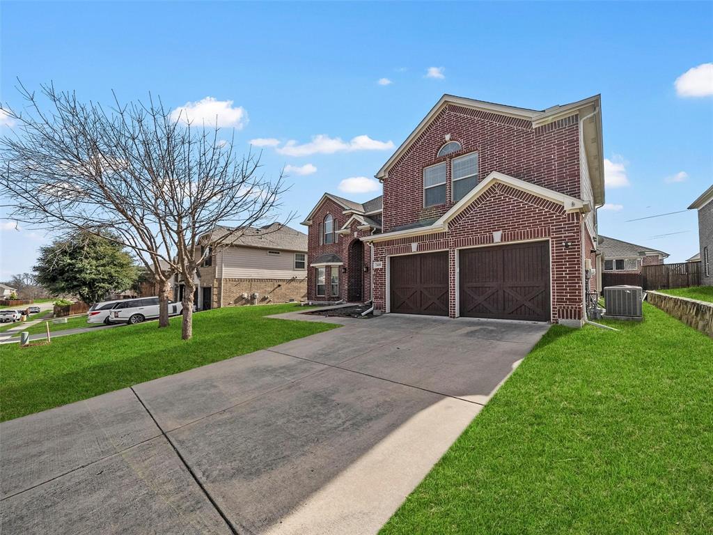 3608 N Hutch Drive