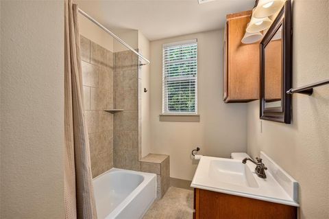 Tiny photo for 402 S Kentucky Street, McKinney, TX 75069 (MLS # 21340877)