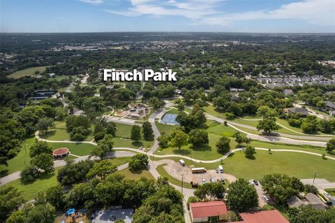 Tiny photo for 402 S Kentucky Street, McKinney, TX 75069 (MLS # 21340877)