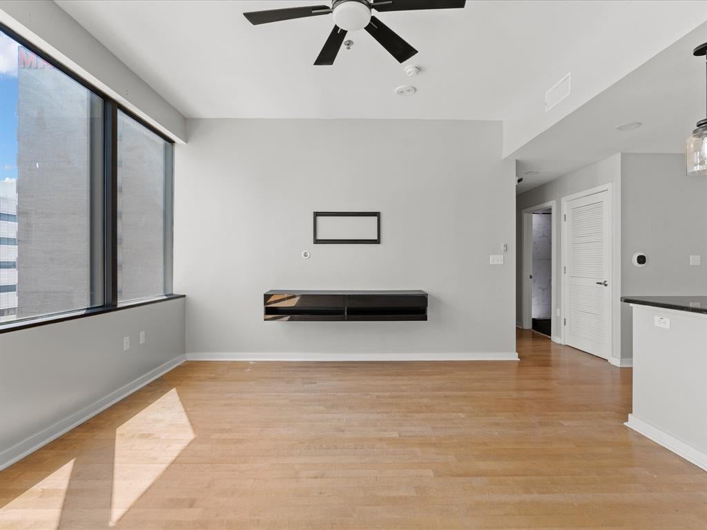 1200 Main Street 1612