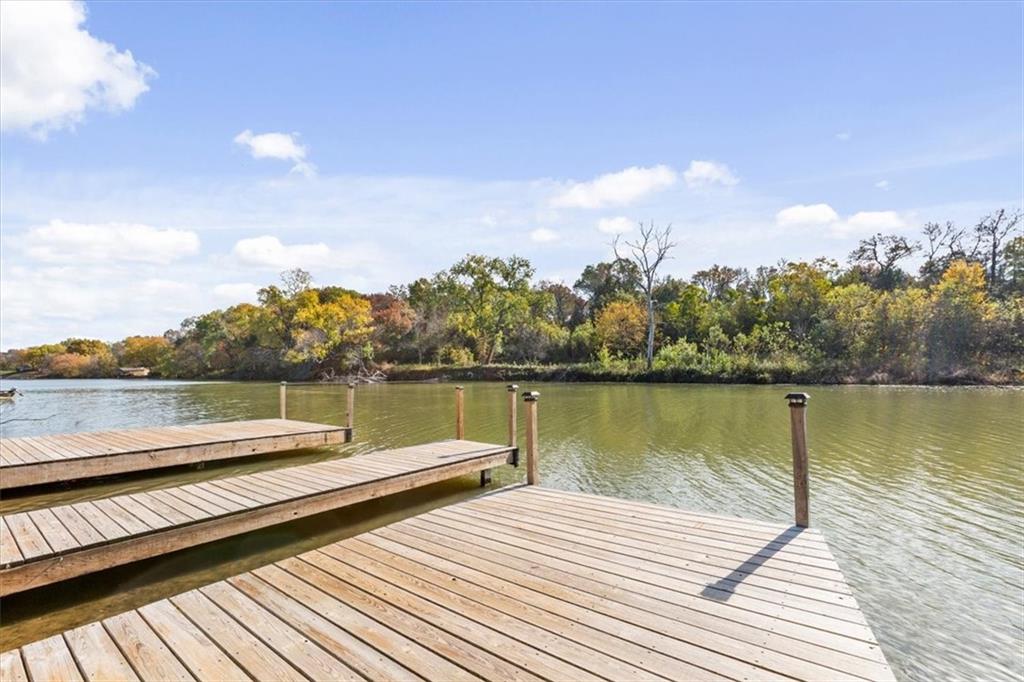 Moore Lewis - Residential