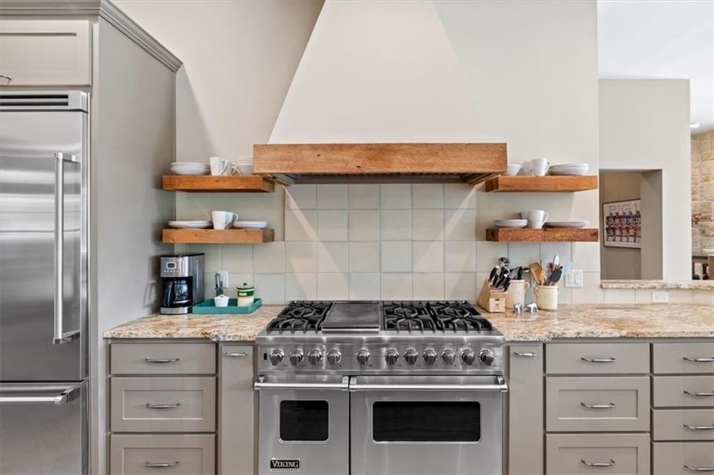 Moore Lewis - Residential