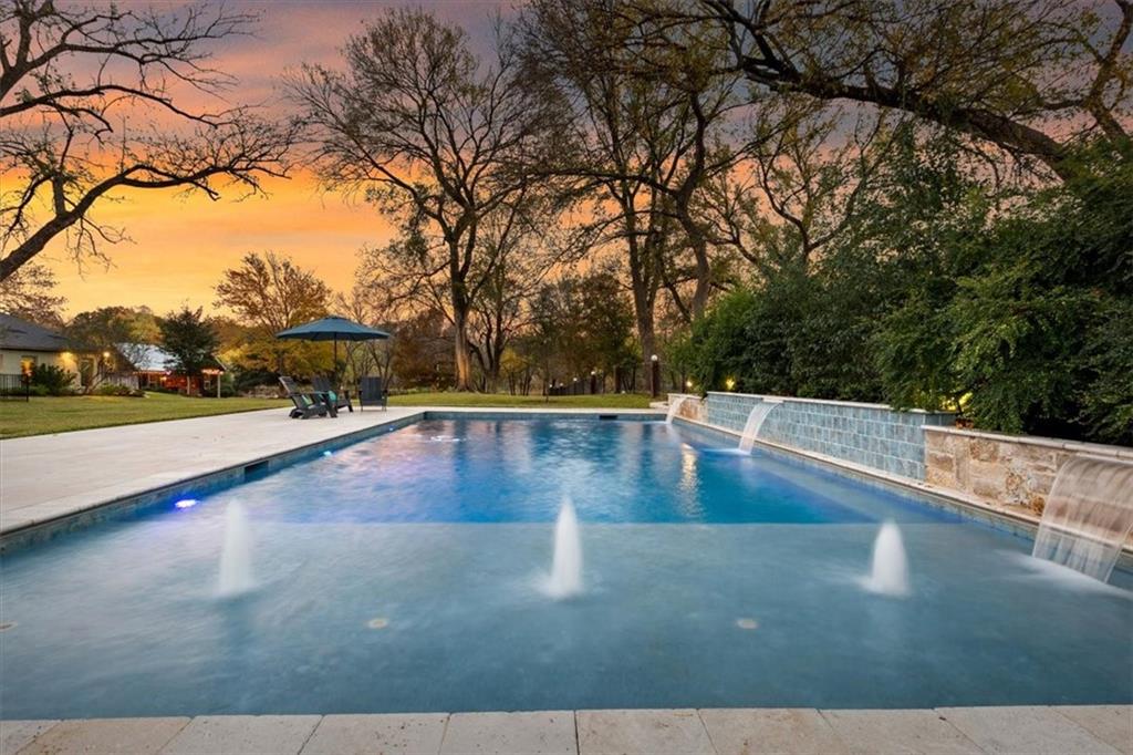 Moore Lewis - Residential