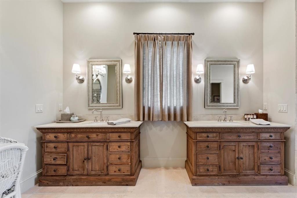 Moore Lewis - Residential