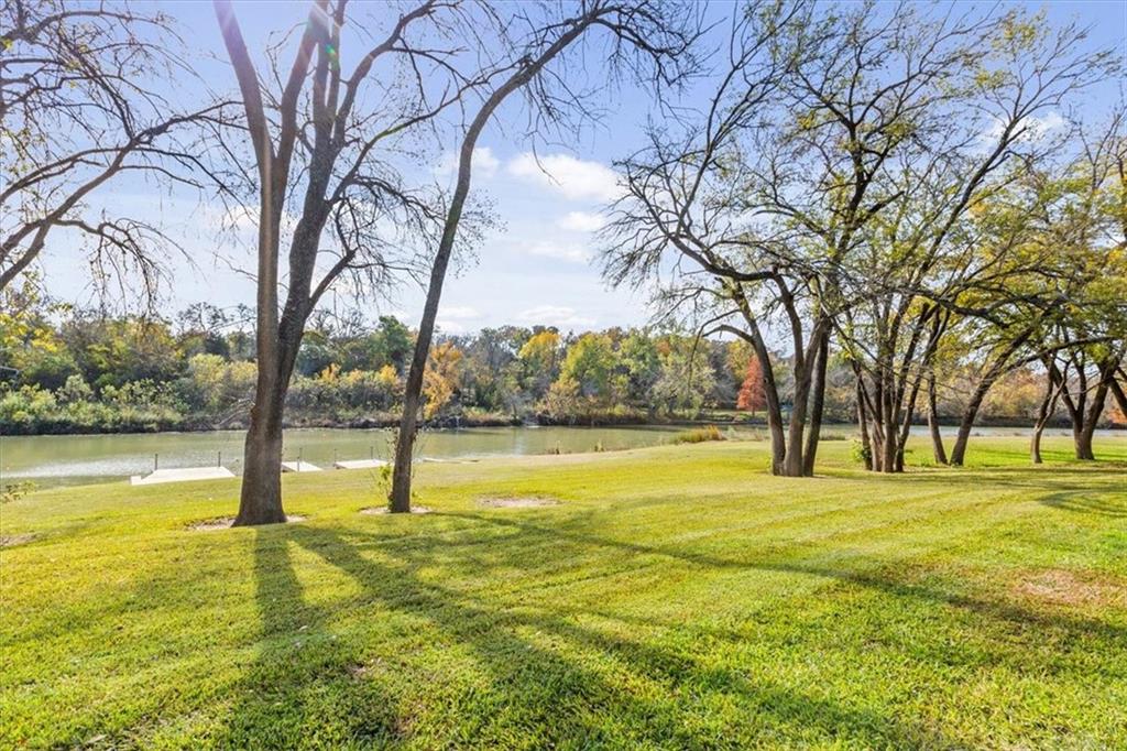 Moore Lewis - Residential