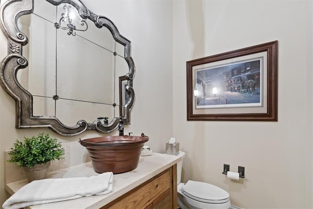 Moore Lewis - Residential