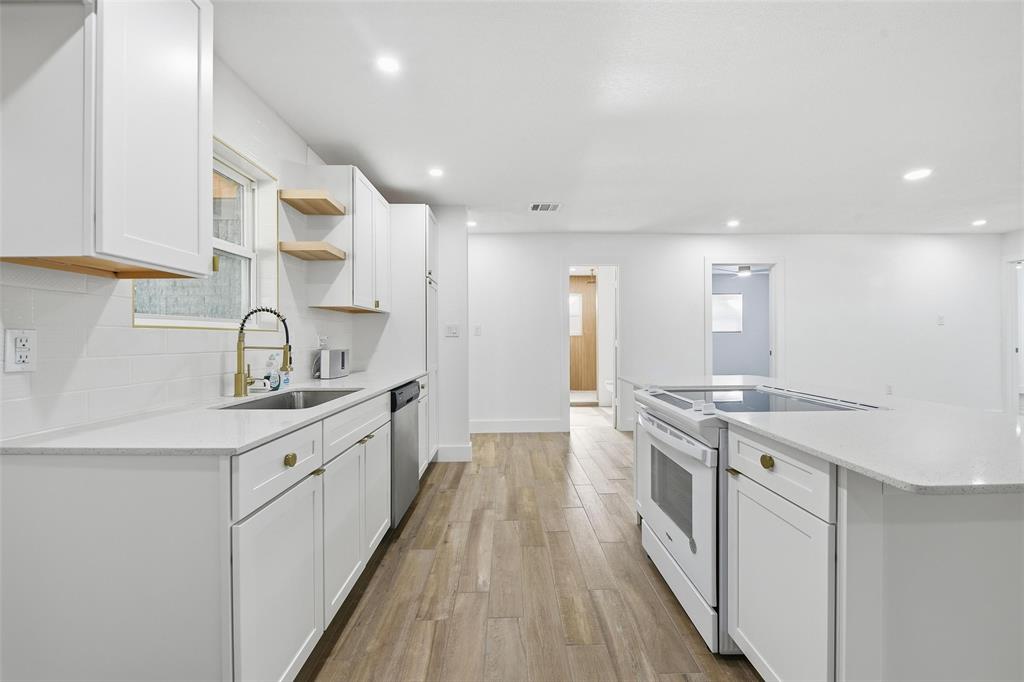 SOUTH HILLS - Residential