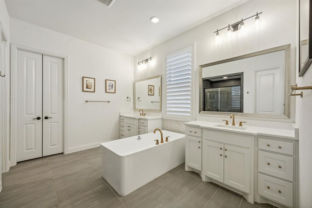 The Tribute Westbury - Residential