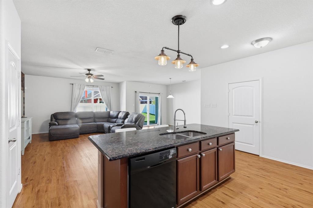 Harbor Village At Providence P - Residential