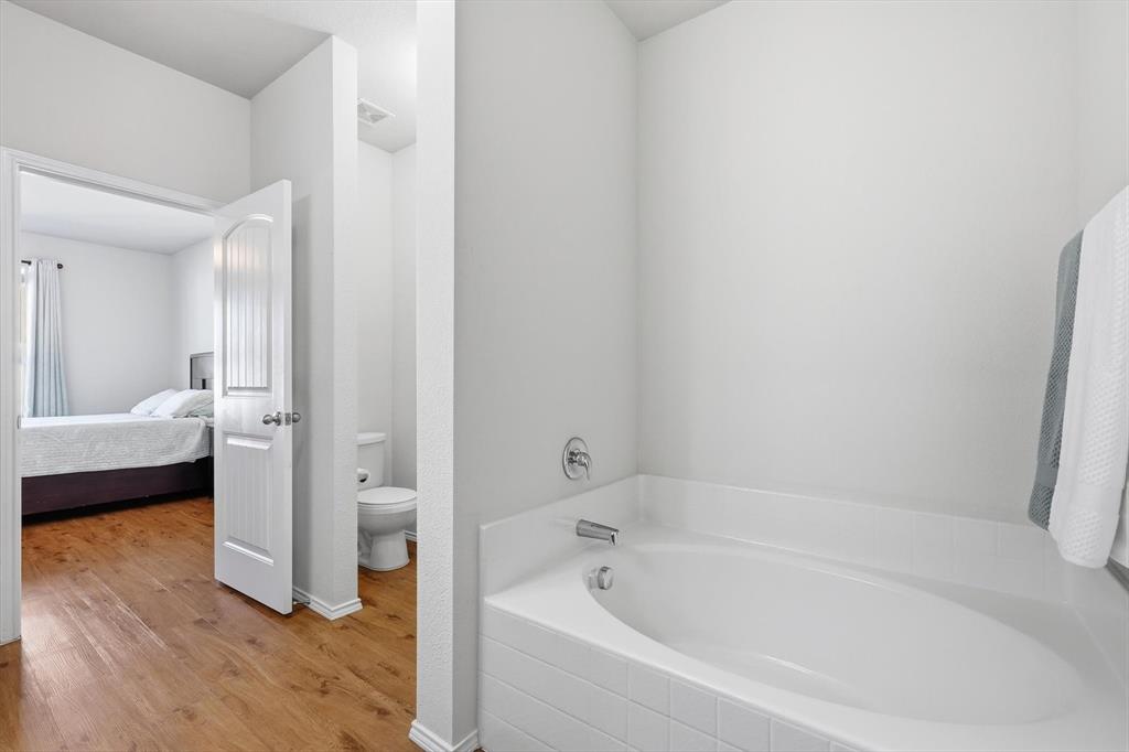 Harbor Village At Providence P - Residential