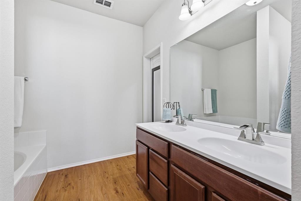 Harbor Village At Providence P - Residential