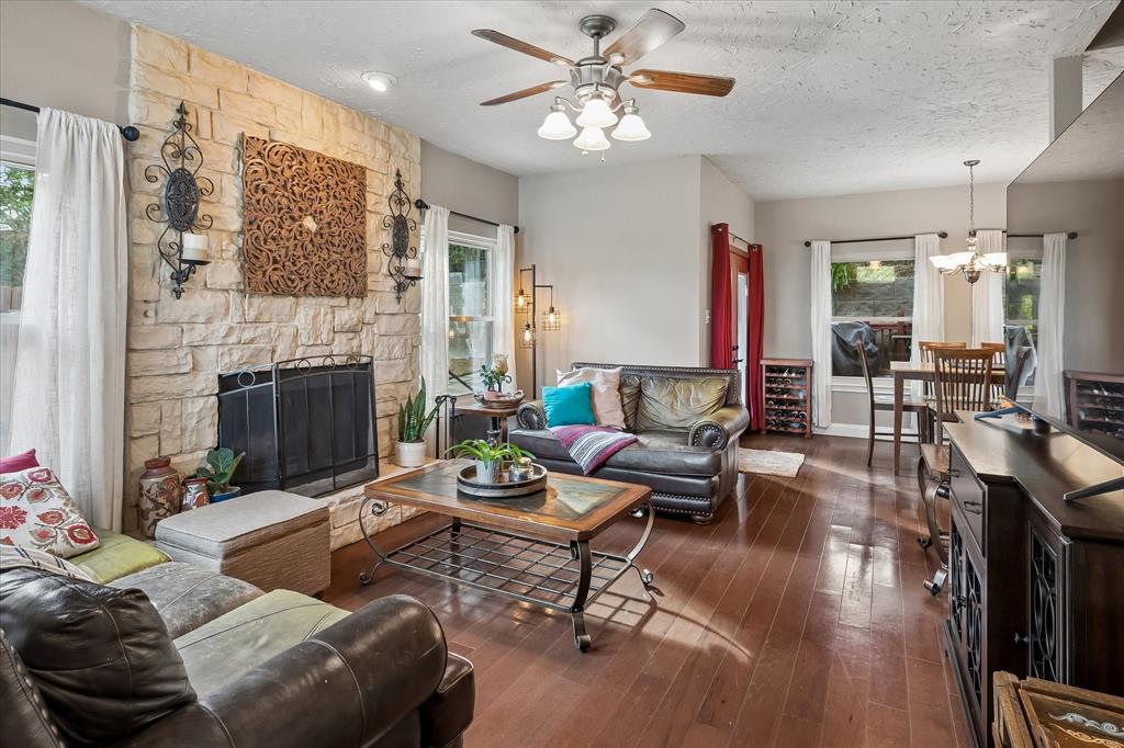 1502 Bennington Court
