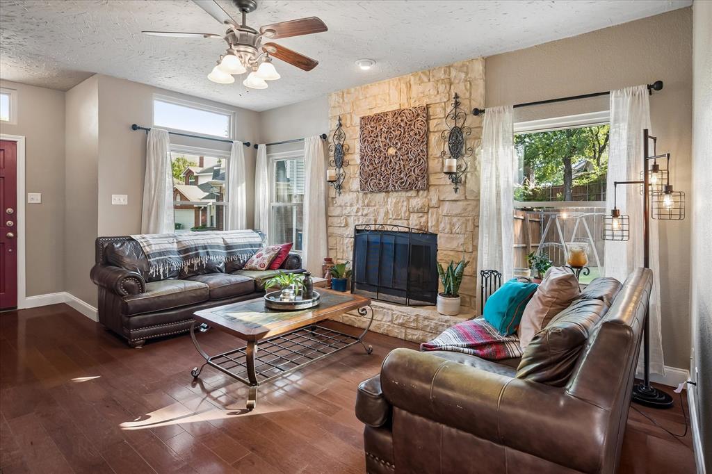 1502 Bennington Court