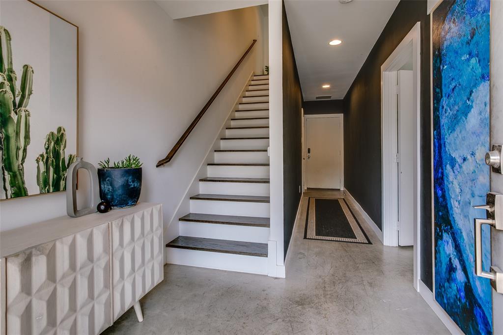 Elsbeth Townhouses - Residential