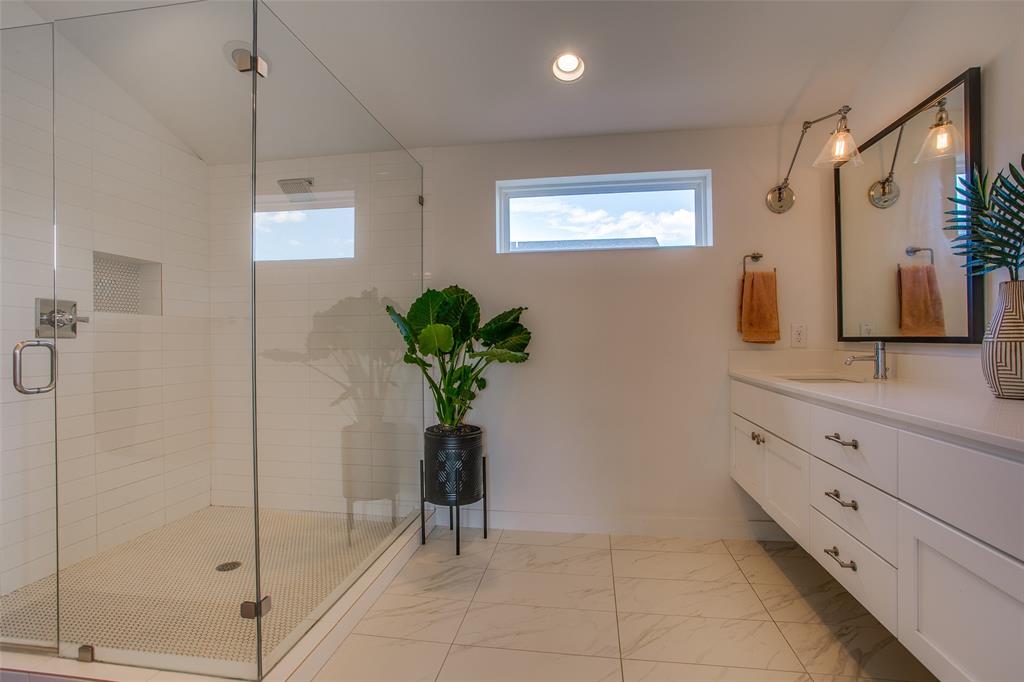 Elsbeth Townhouses - Residential