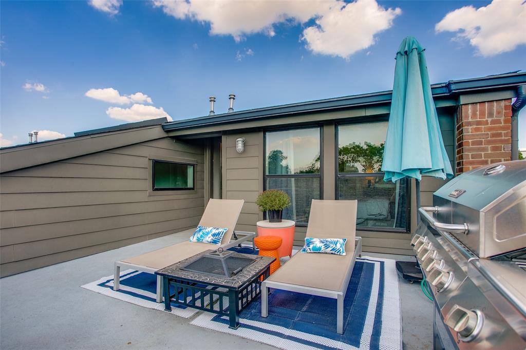 Elsbeth Townhouses - Residential