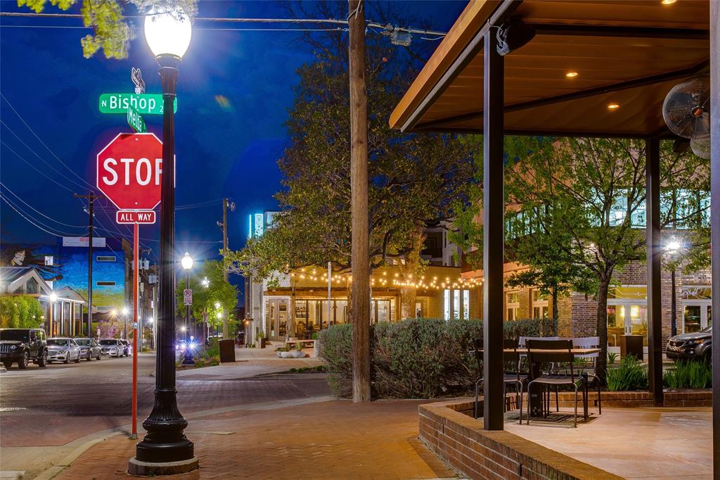 Elsbeth Townhouses - Residential