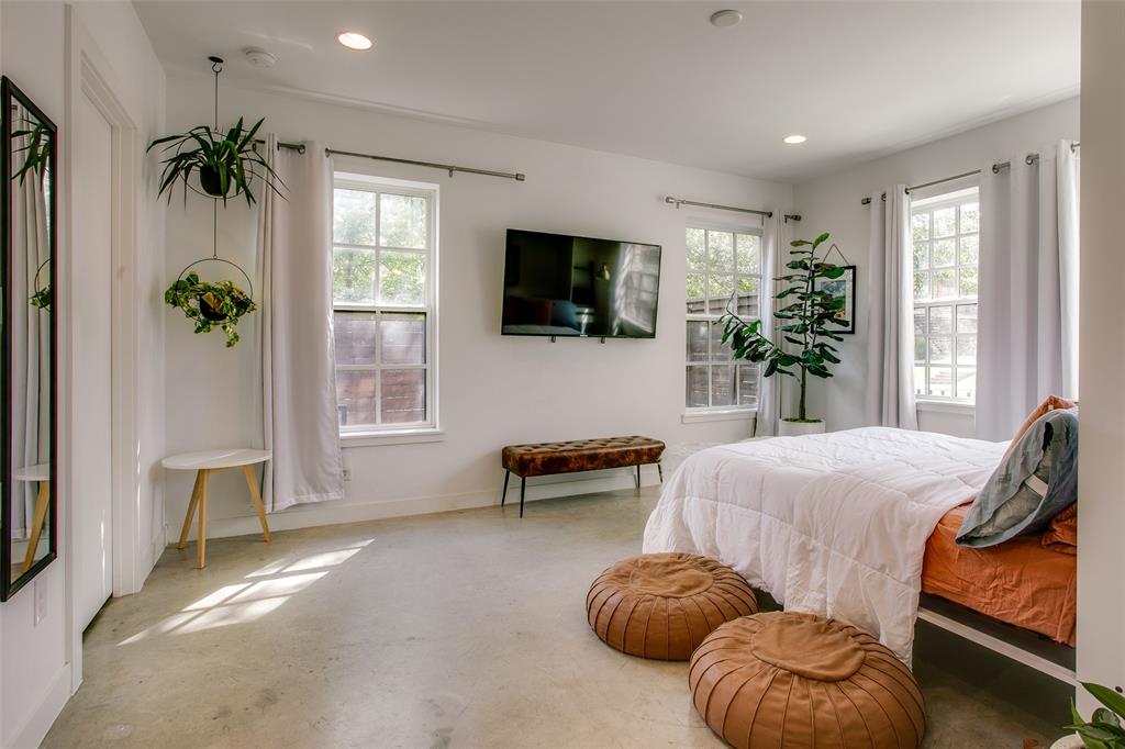 Elsbeth Townhouses - Residential