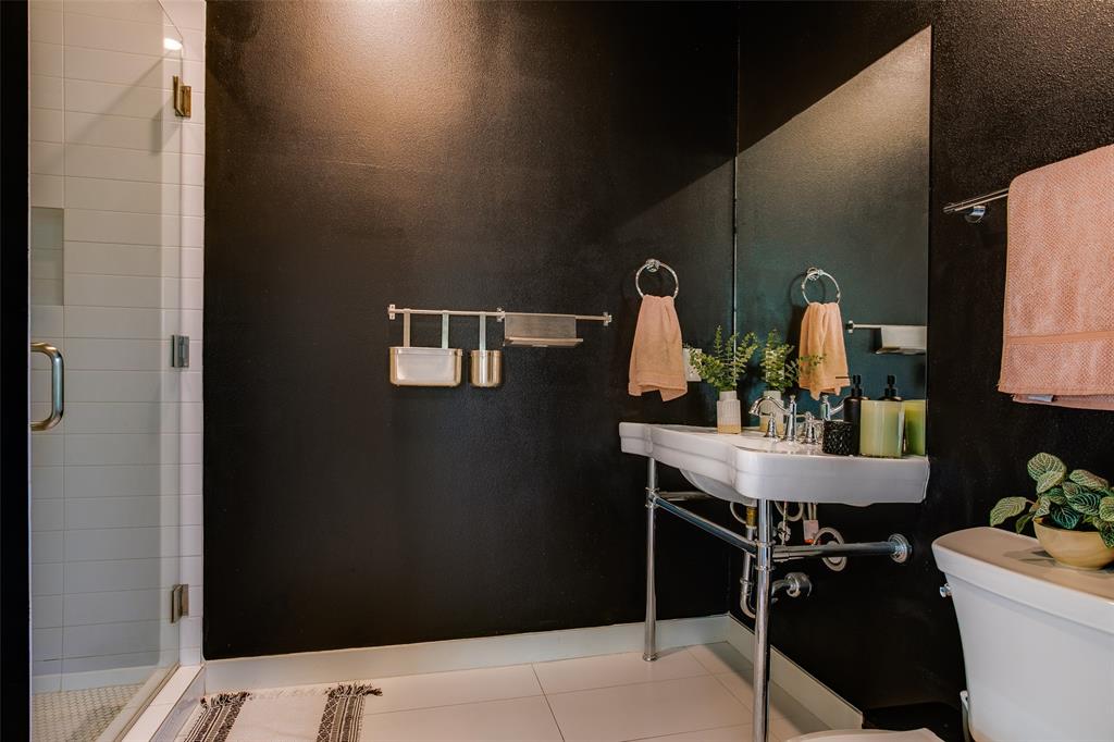 Elsbeth Townhouses - Residential