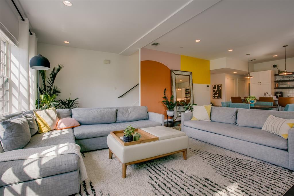 Elsbeth Townhouses - Residential