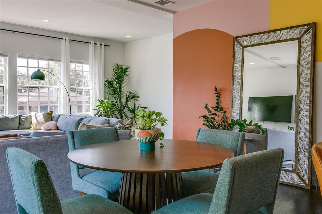 Elsbeth Townhouses - Residential