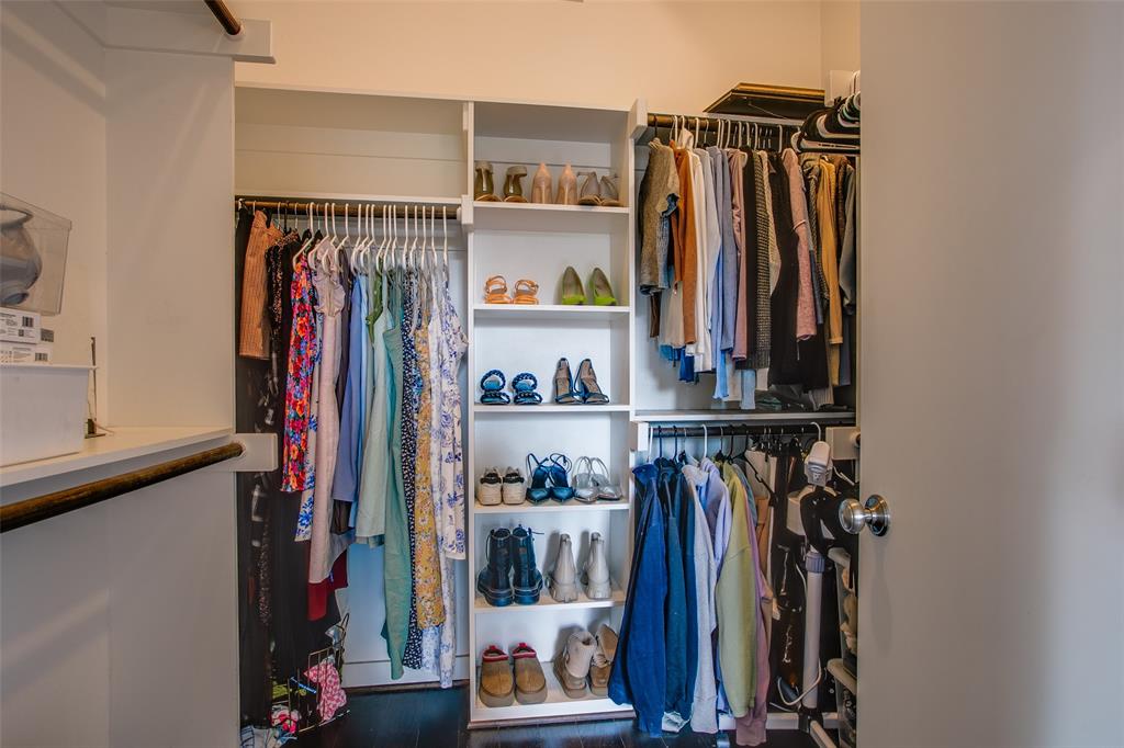 Elsbeth Townhouses - Residential