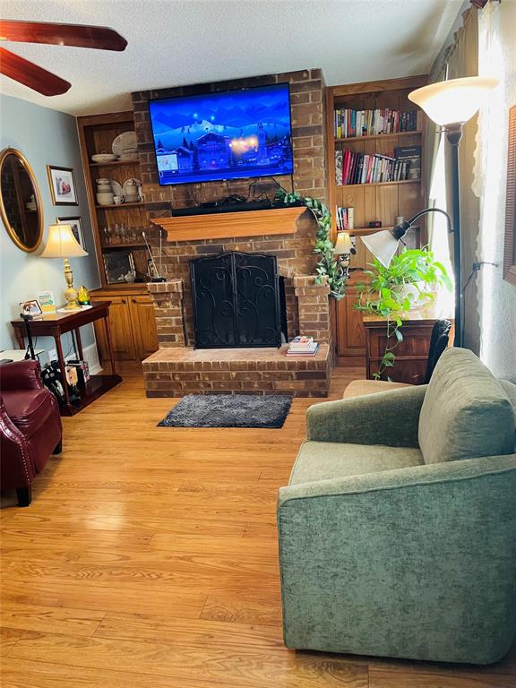 Pecan Acres Condo - Residential