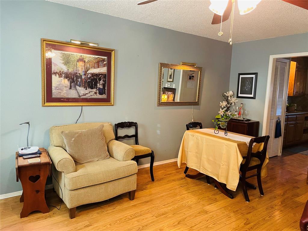 Pecan Acres Condo - Residential