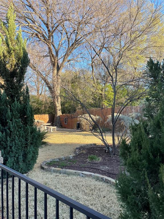 Pecan Acres Condo - Residential