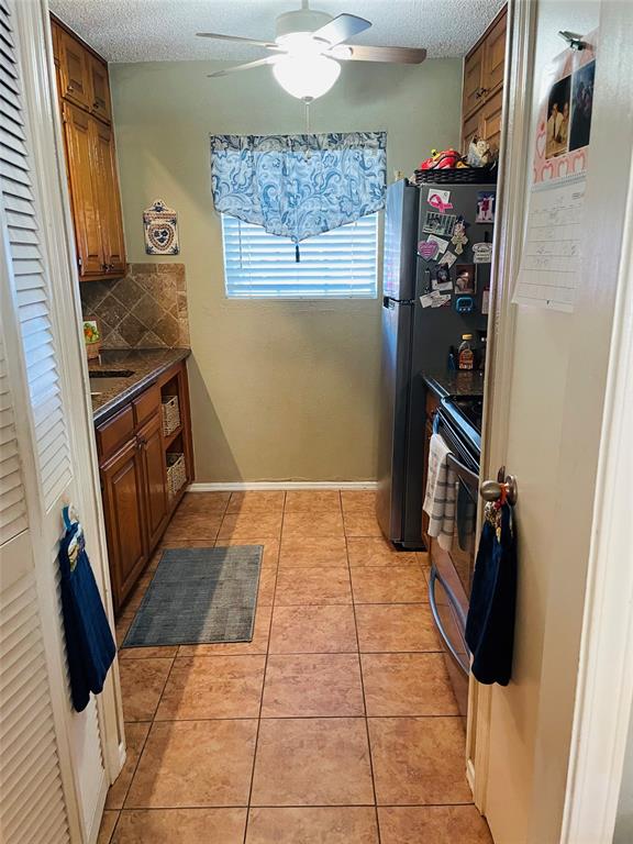 Pecan Acres Condo - Residential