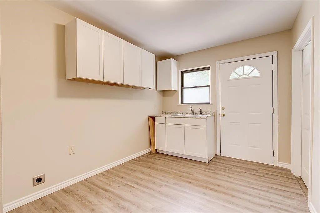 Camelot - Residential