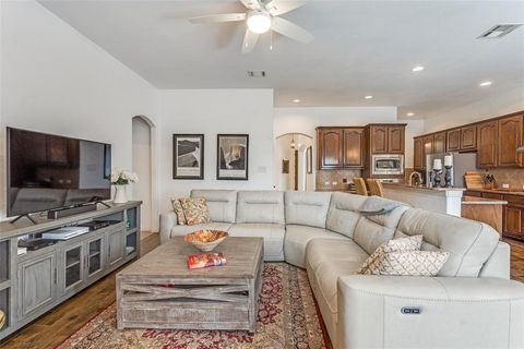 Tiny photo for 1604 Creek Crest Drive, McKinney, TX 75071 (MLS # 21195691)