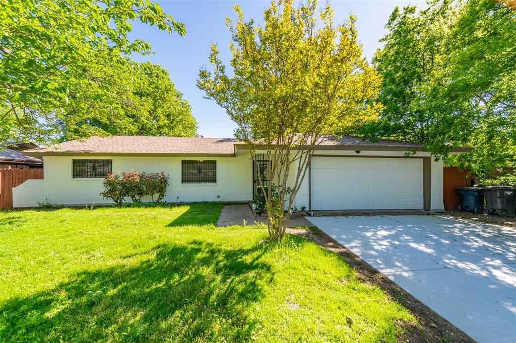 1504 Engblad Drive