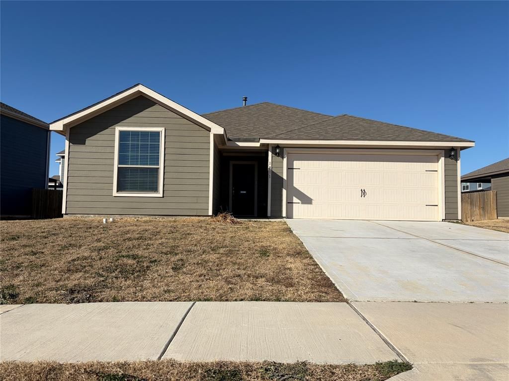 Photo of 1811 Fergus Dr, Ponder, TX 76259 (MLS # 21157579)