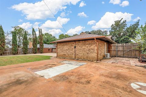 A home in Burleson