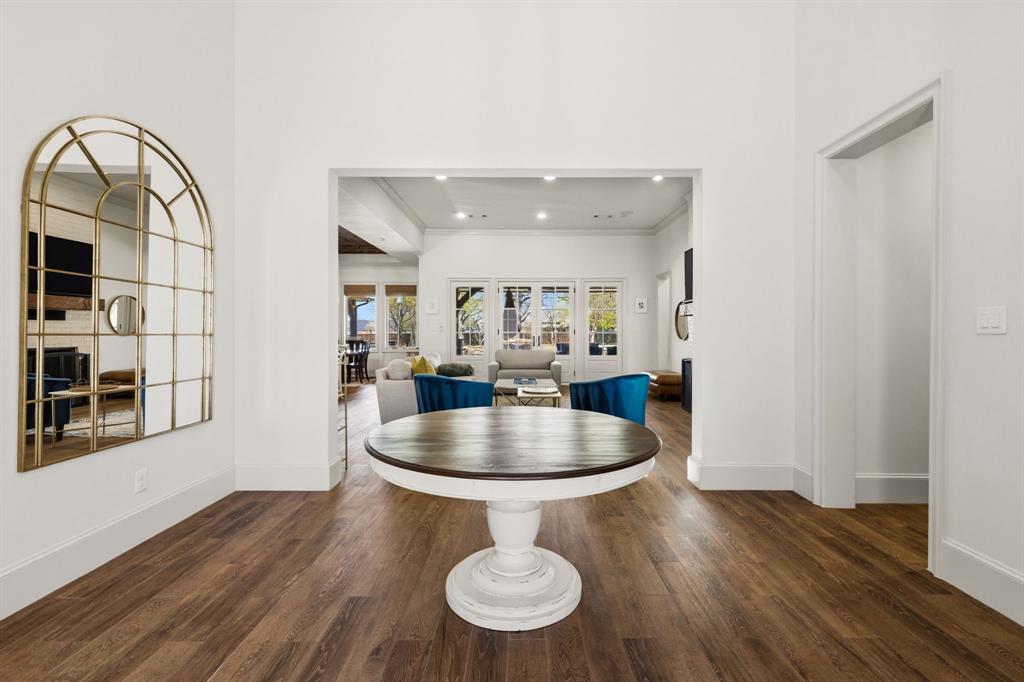 212 Oak Crest Hill Drive