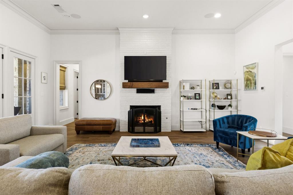 Oak Crest - Residential