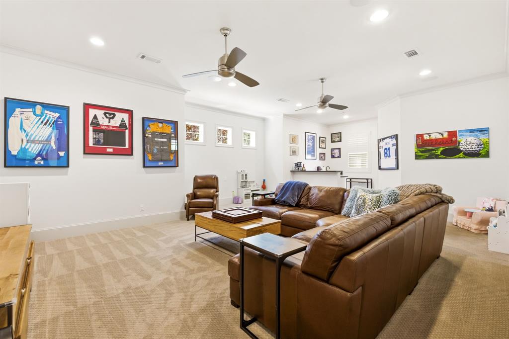 Oak Crest - Residential