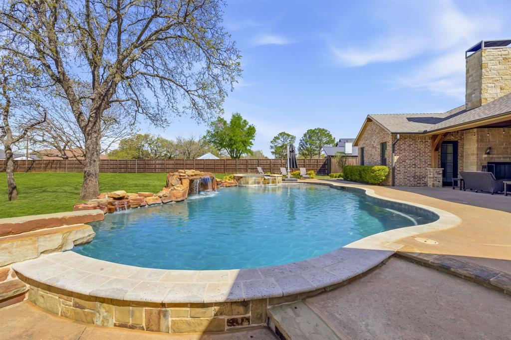 Oak Crest - Residential