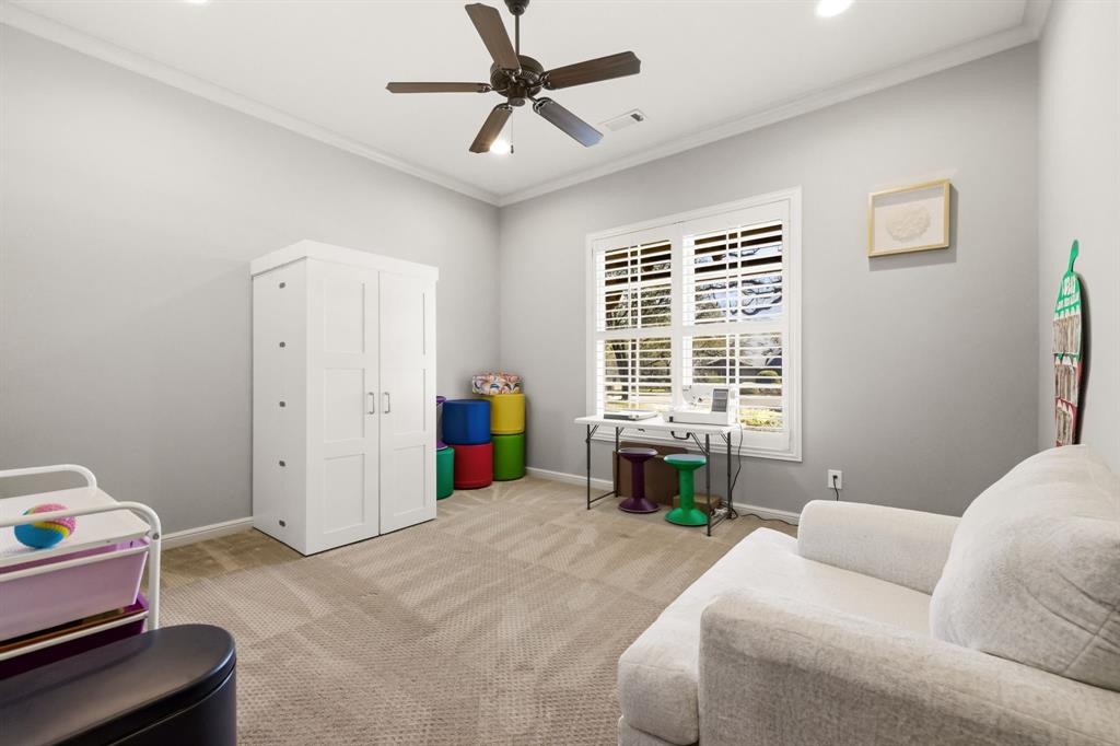 Oak Crest - Residential