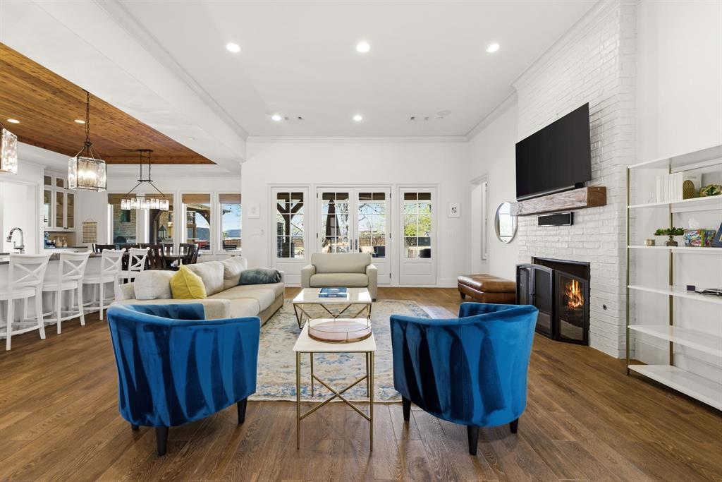 Oak Crest - Residential