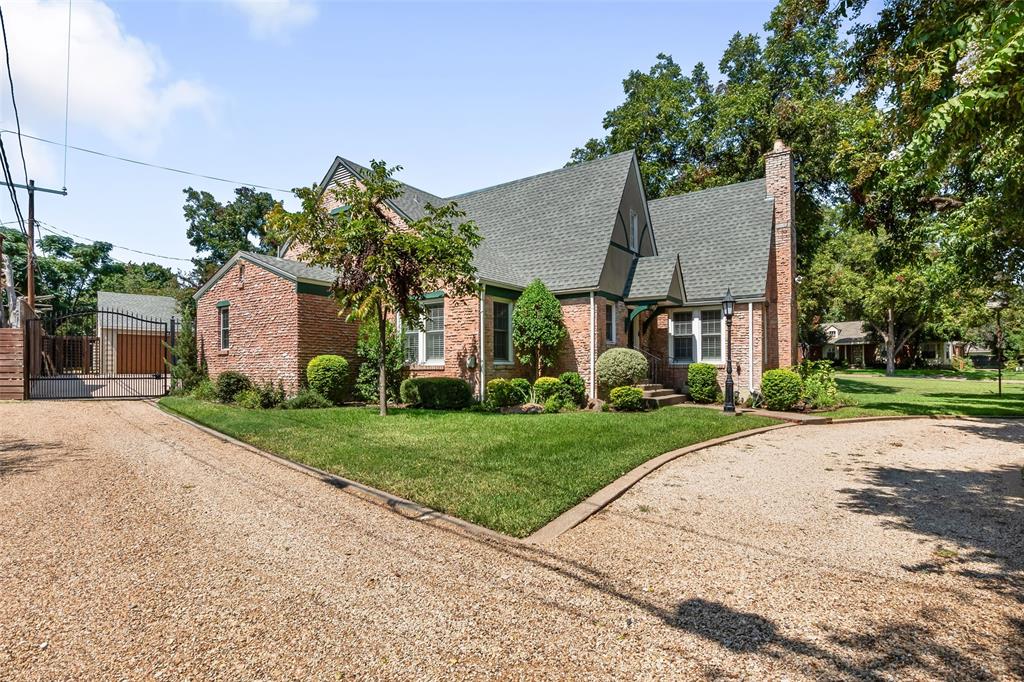 1215 N Oak Cliff Boulevard